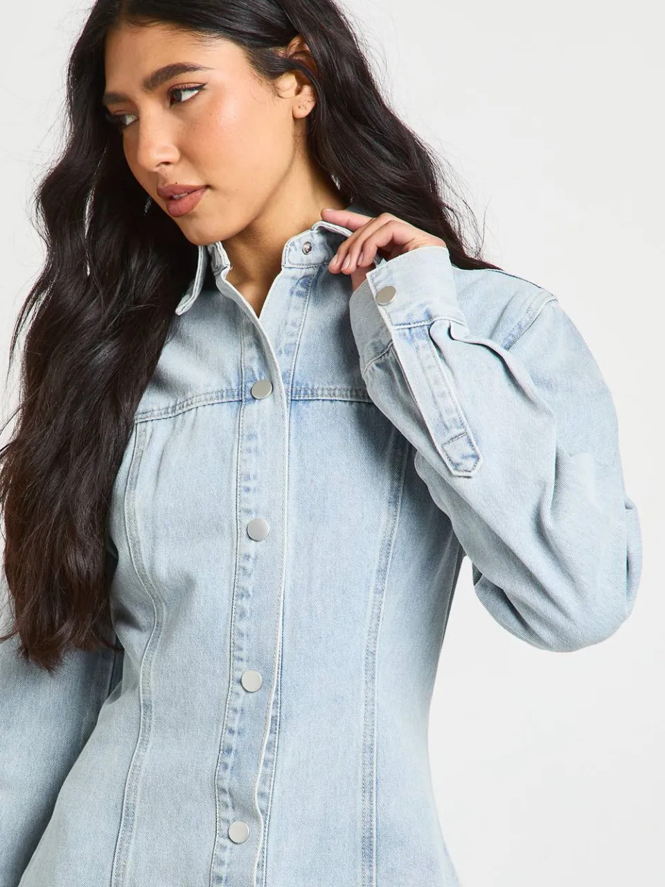 boohoo Dames Tall Denim Jurk Met Lange Mouwen En Getailleerde Taille, foto 4