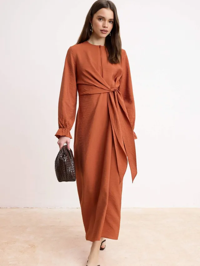 Trendyol Modest Dames Bruin Effen Maxi Lang Skater Modest Jurken