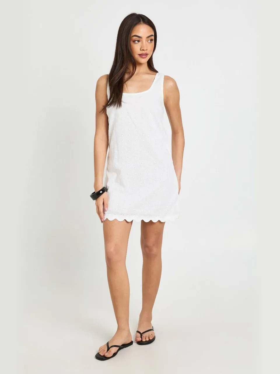boohoo Dames Broderie Jurk Met Geschulpte Zoom ivoor, foto 2