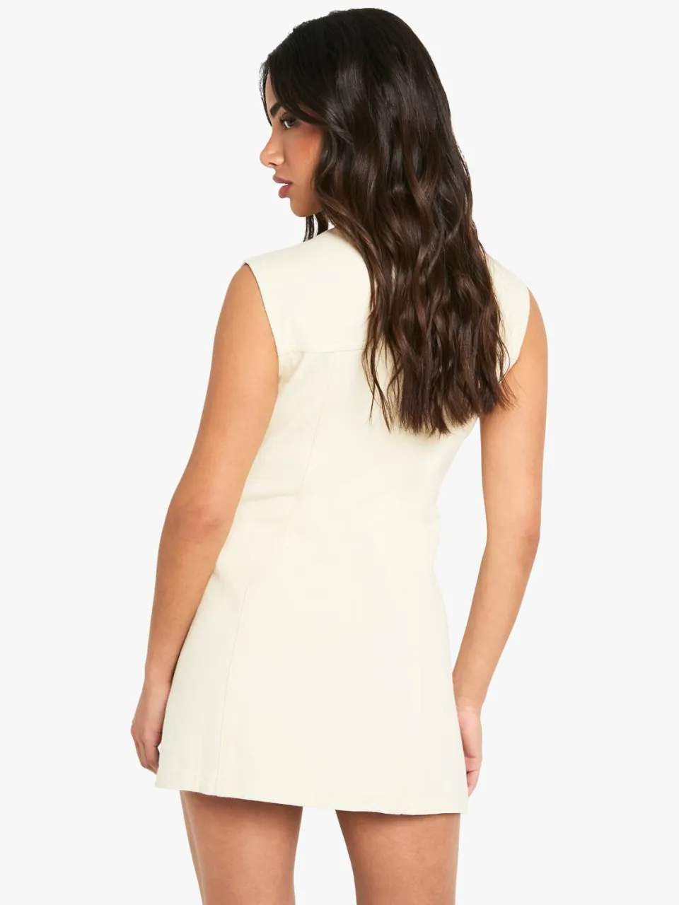 boohoo Dames Petite mouwloze nauwsluitende denim mini jurk, foto 2