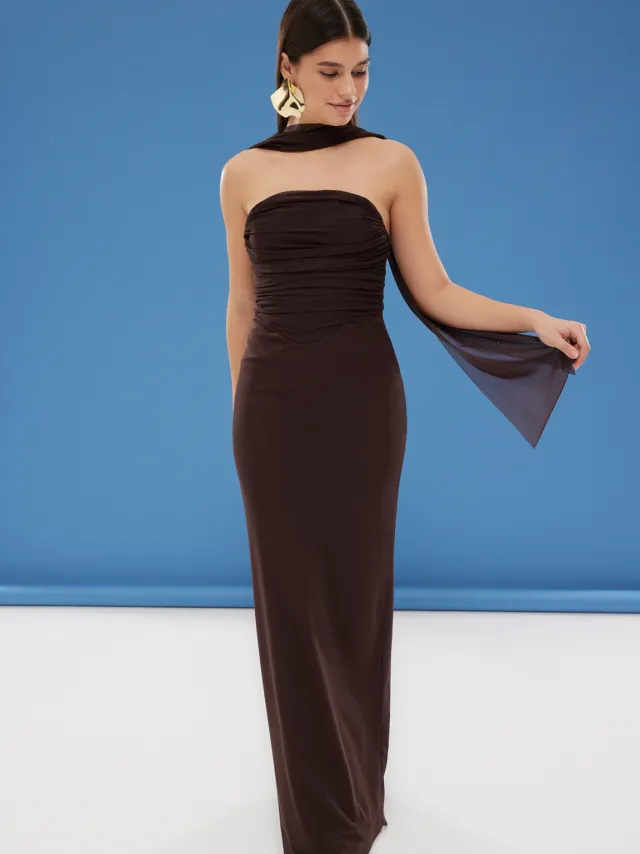 Trendyol TRENDYOLMİLLA Dames Bruin Effen Maxi Mouwloos Diploma-uitreiking / Gala Recht Avond & Gala Jurk