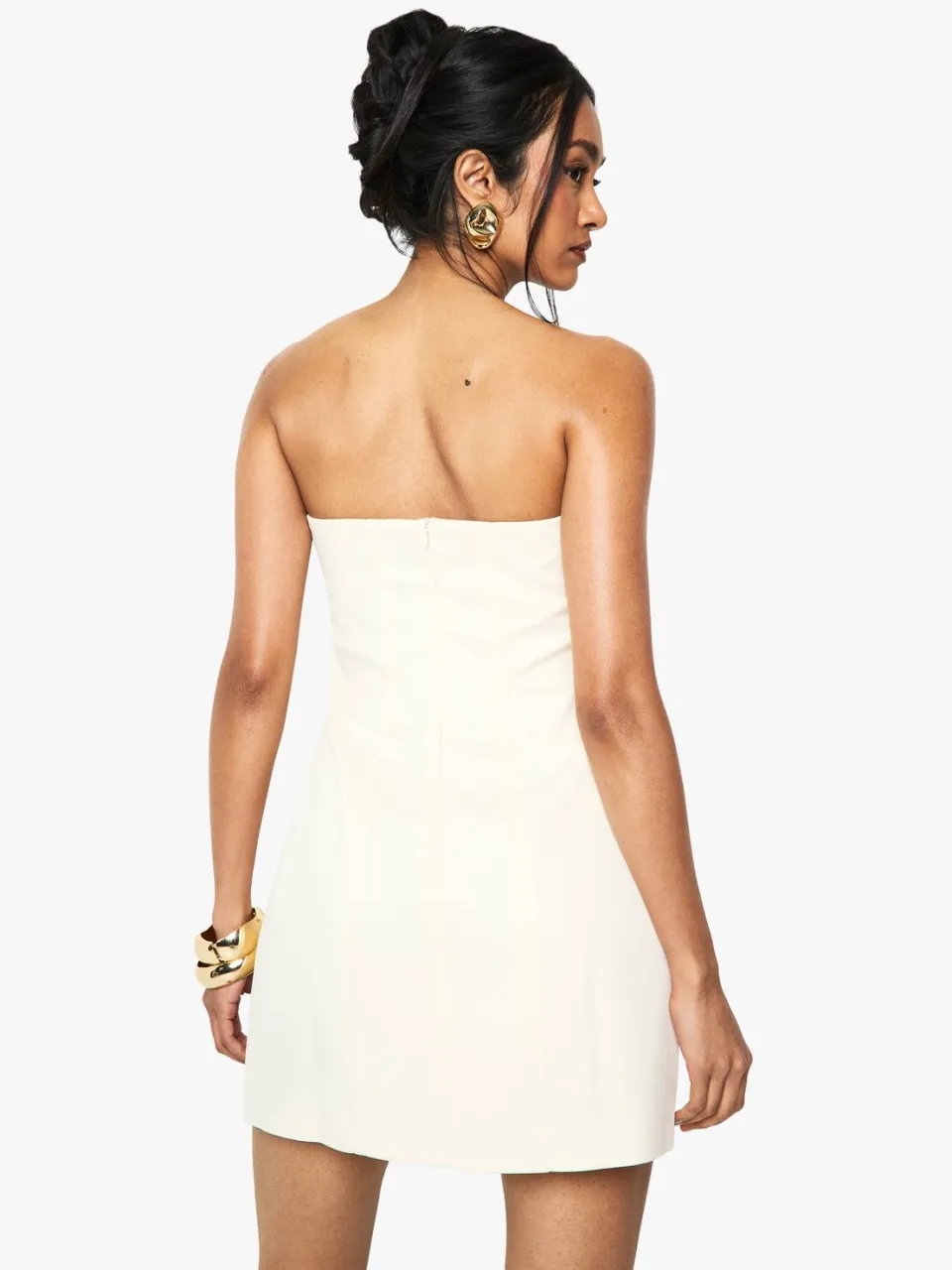 boohoo Dames Dubbelgeknoopte bandeau getailleerde mini-jurk ivoor, foto 2