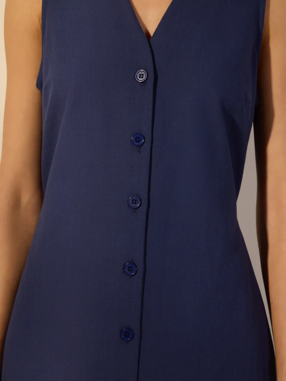 Trendyol TRENDYOLMİLLA Dames Donkerblauw Effen Midi Mouwloos Casual Blousejurk Jurken marineblauw/blauw, foto 2