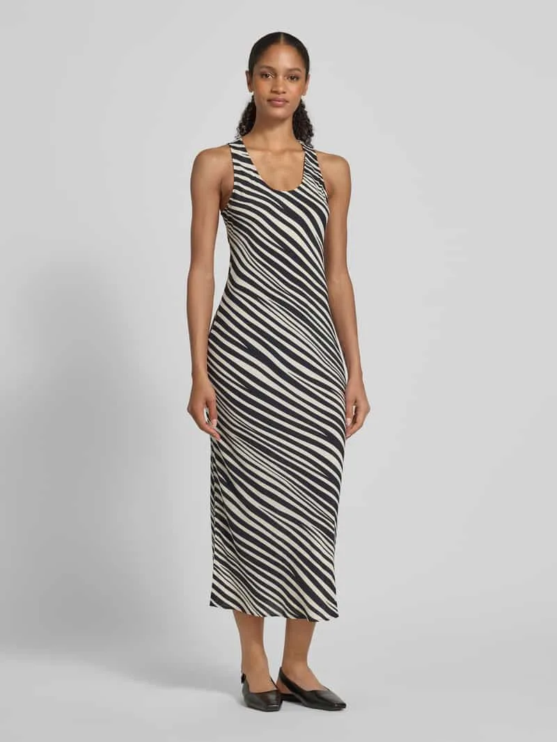 someday. Maxi-jurk van viscose, model 'Quenn' Zwart