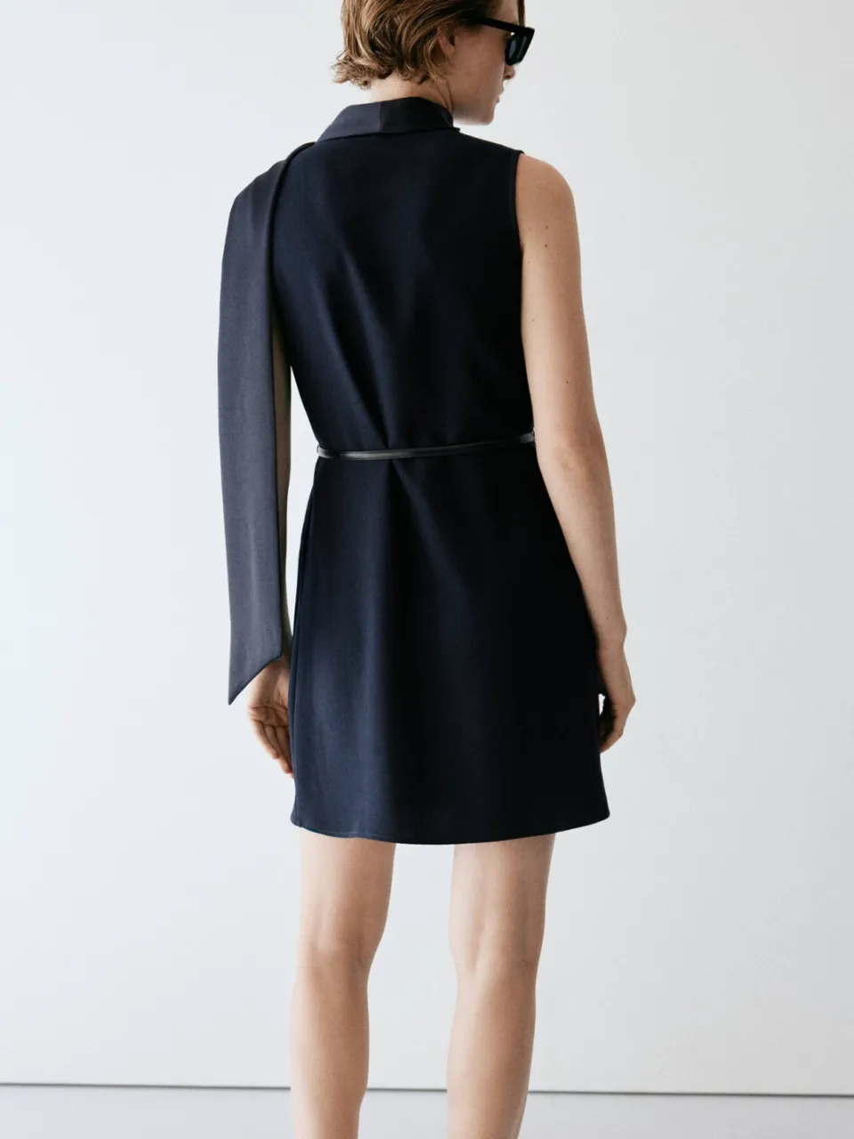 Mango mini jurk met ceintuur - marineblauw, foto 2