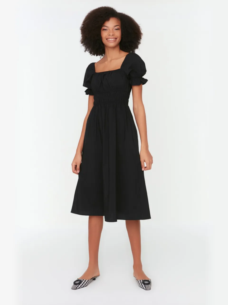Trendyol TRENDYOLMİLLA Dames Zwart Effen Midi Kort Casual Skater Jurken