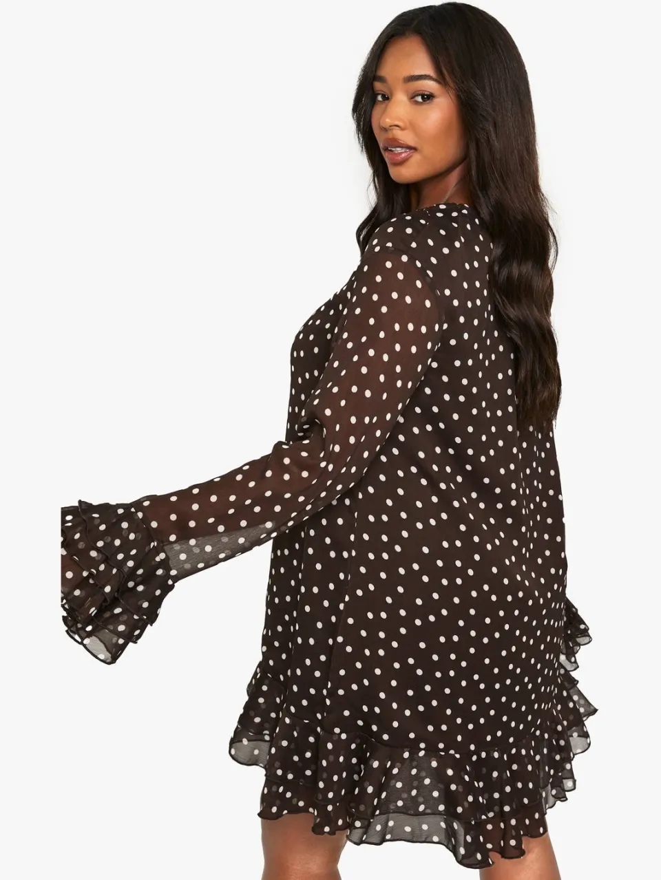 boohoo Dames Plus Polka Dot Chiffon Smock Jurk bruin, foto 2