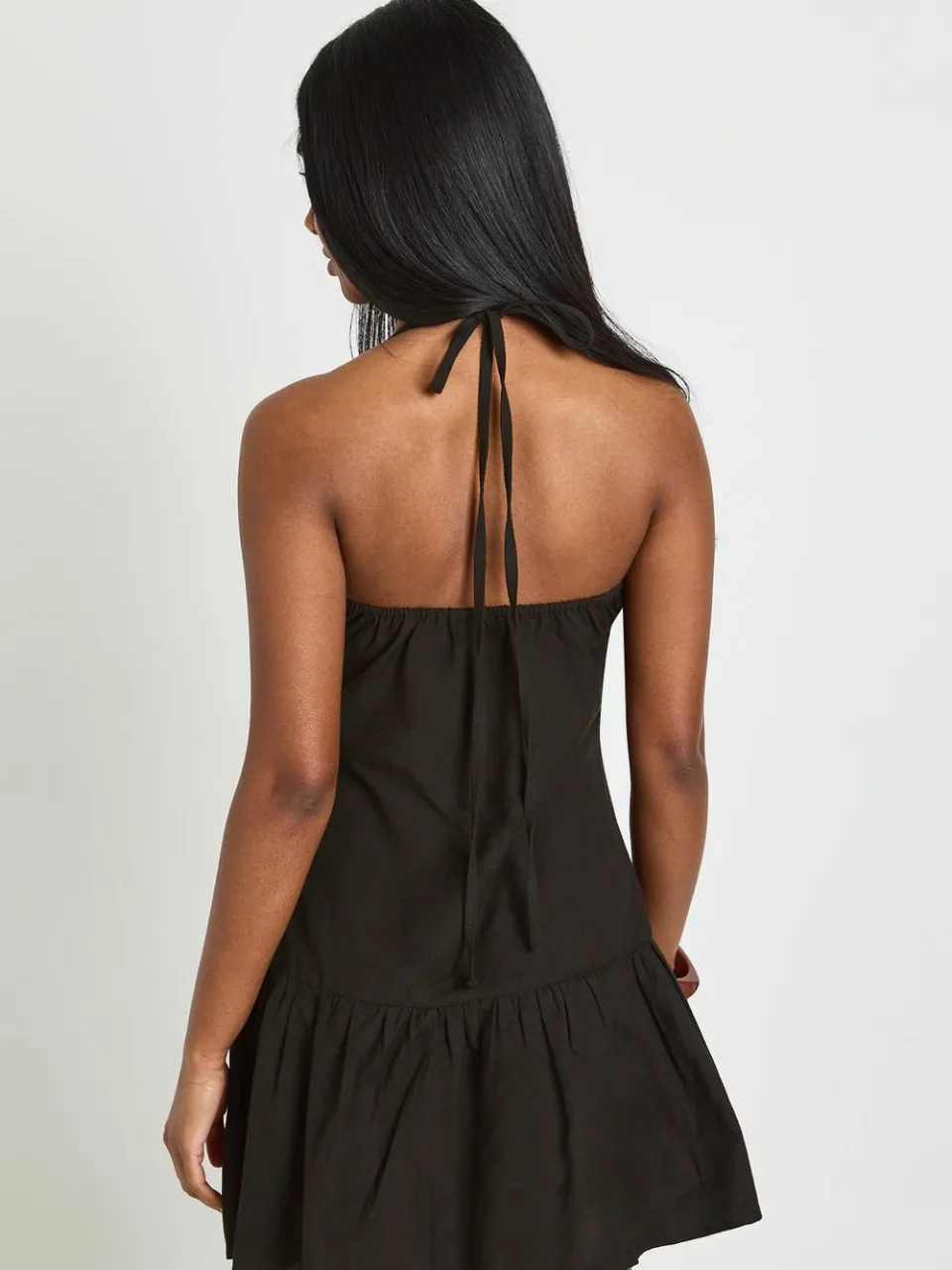 boohoo Dames Linnen Mini-jurk Met Kraaltjes En Verlaagde Taille zwart, foto 2