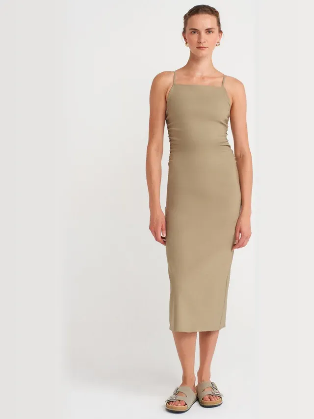 Dilvin Mouwloze Bodycon Midi Jurk Kaki