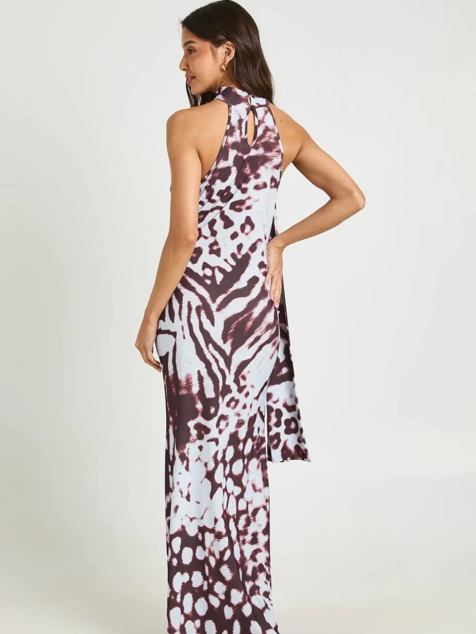 boohoo Dames Maxi-jurk Met Tonaal Abstract Dierenprint En Sjaaldetail chocoladebruin, foto 3