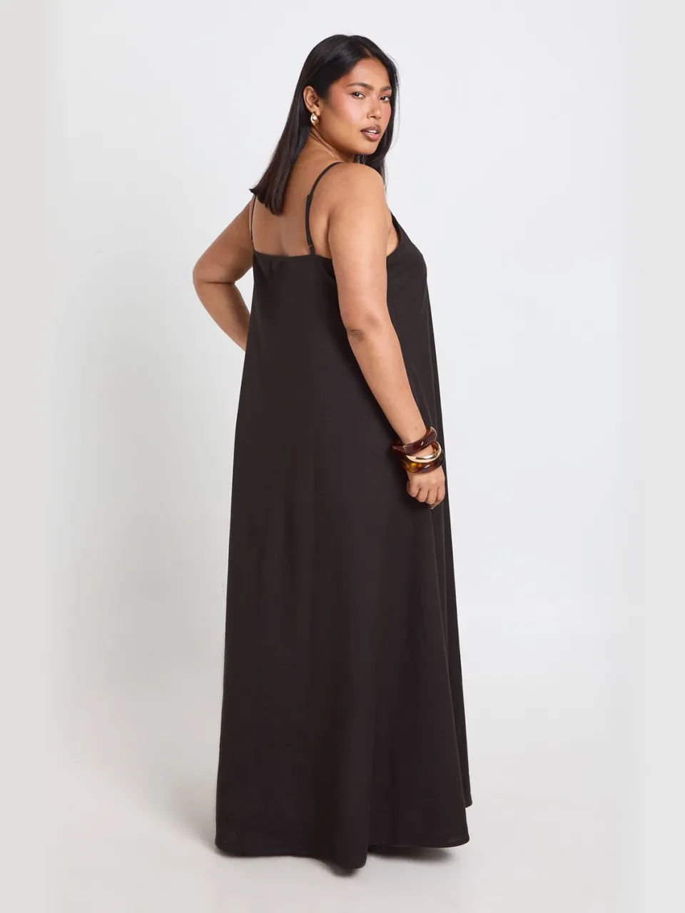 boohoo Dames Plus Linnen Maxi Jurk Met Puntzoom zwart, foto 2