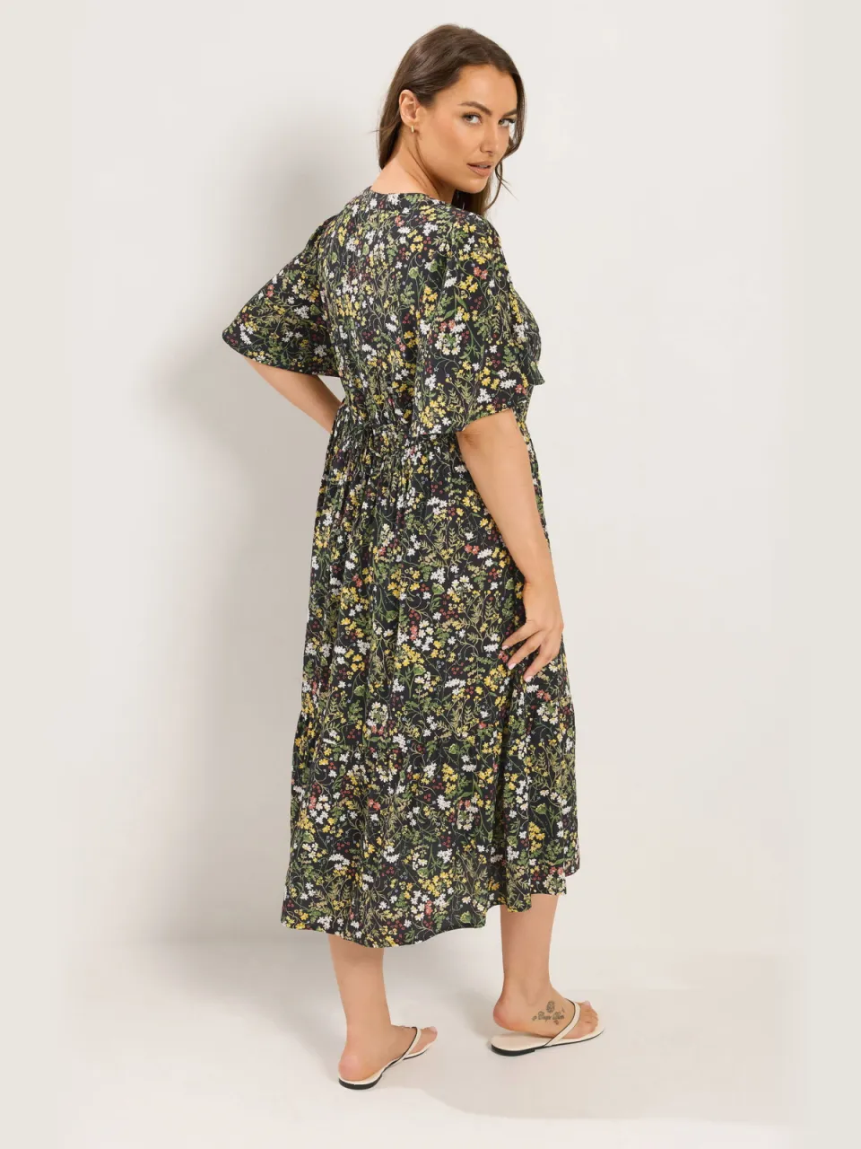 Yours Zwarte Midijurk Met Bloemenprint En Knoopsluiting, foto 2