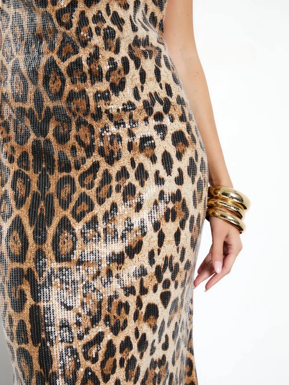 boohoo Dames Cowl Neck Luipaard Sequin Maxi Jurk bruin, foto 4