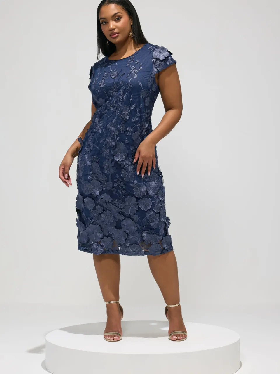 Yours London Marineblauwe Rechte Jurk Met 3D Geborduurde Bloemen, foto 3