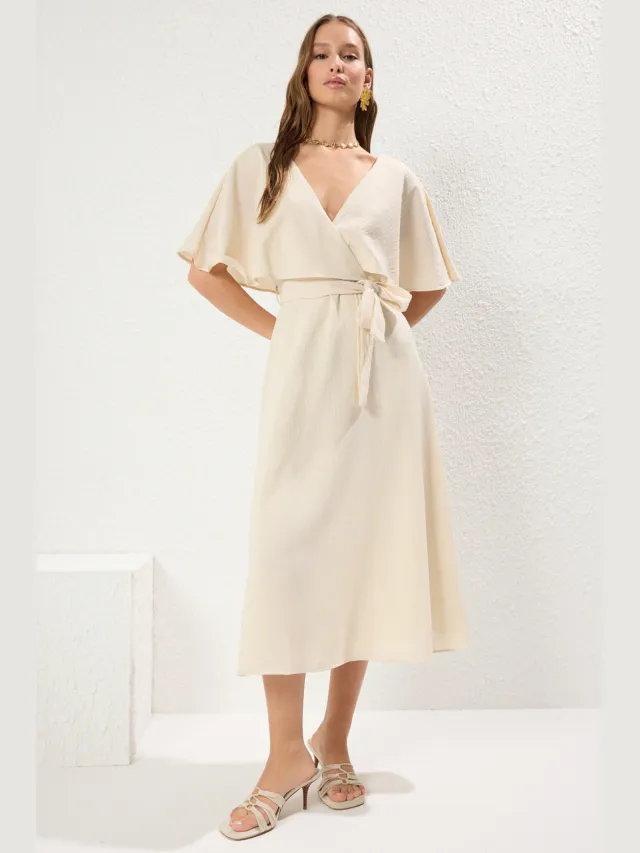 Trendyol TRENDYOLMİLLA Dames Beige Effen Midi Kort Casual Skater Jurken, foto 2