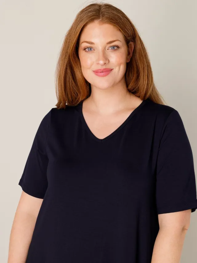 Base Level CURVY BLCAbernathy Jurk - Dark Blue - maat 4(54/56)