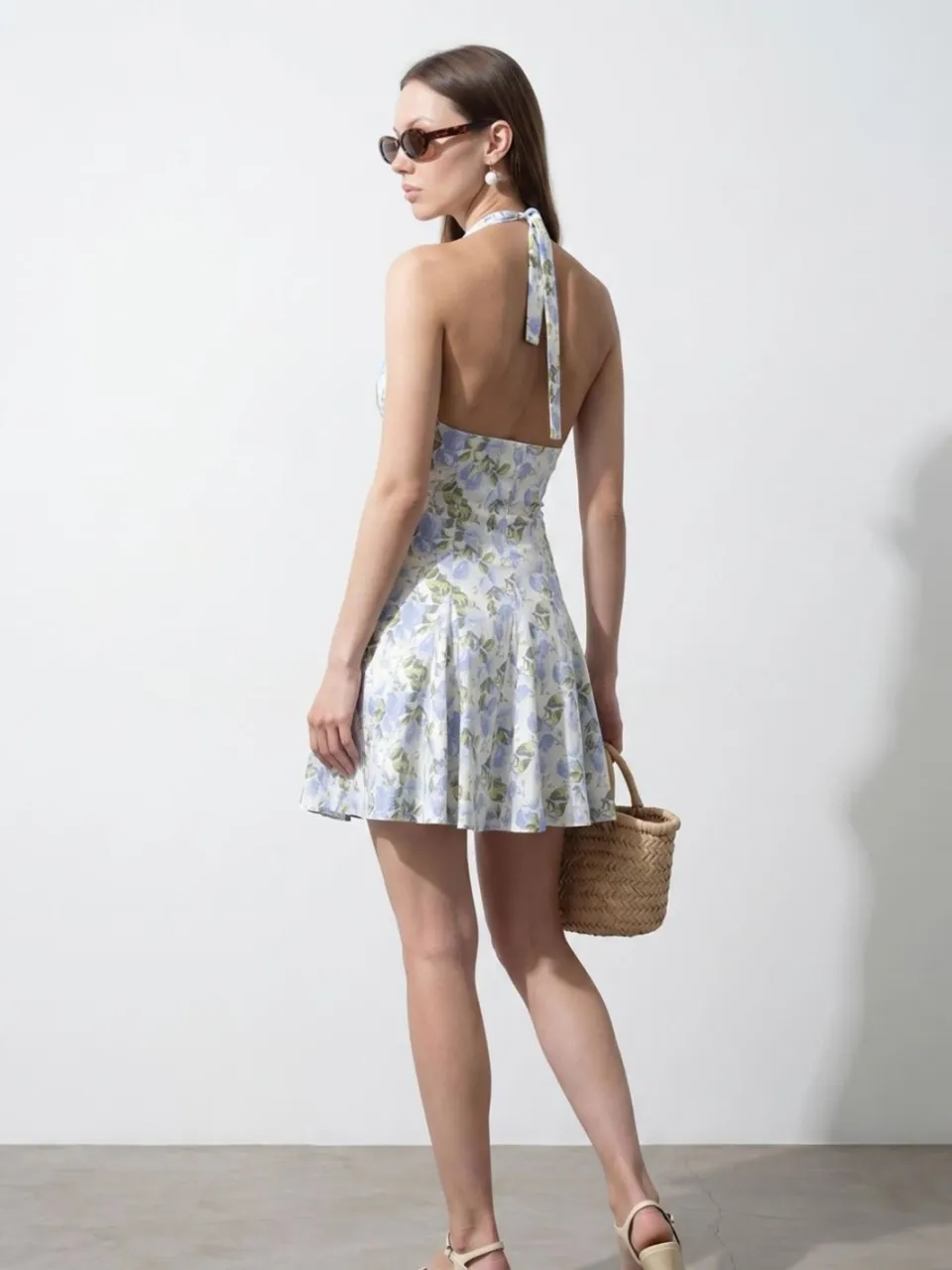 Dilvin Bloemen Halter Skater Mini Jurk veelkleurig, foto 2