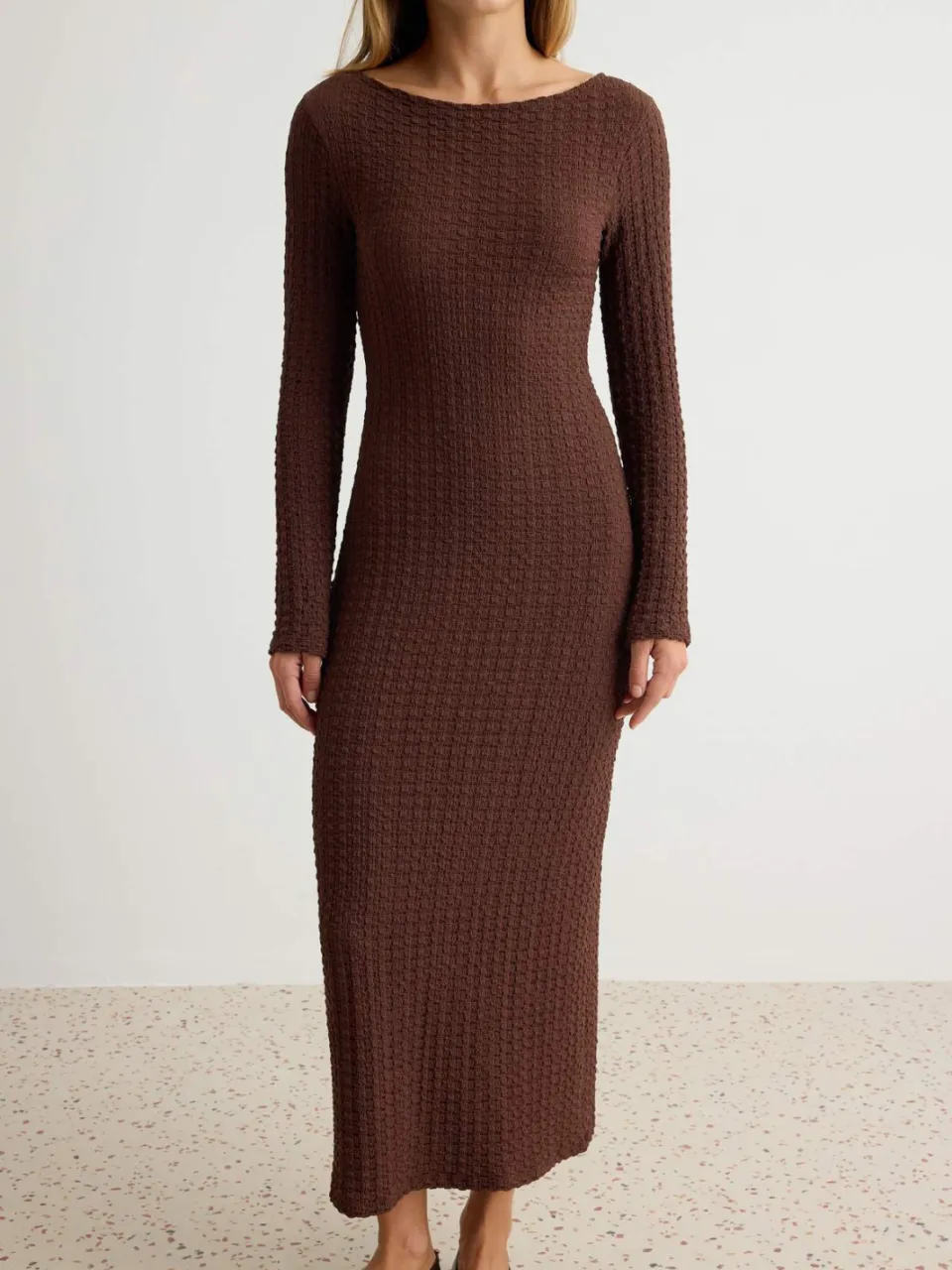 Trendyol TRENDYOLMİLLA Dames Bruin Effen Maxi Lang Casual Bodycon Jurken, foto 2
