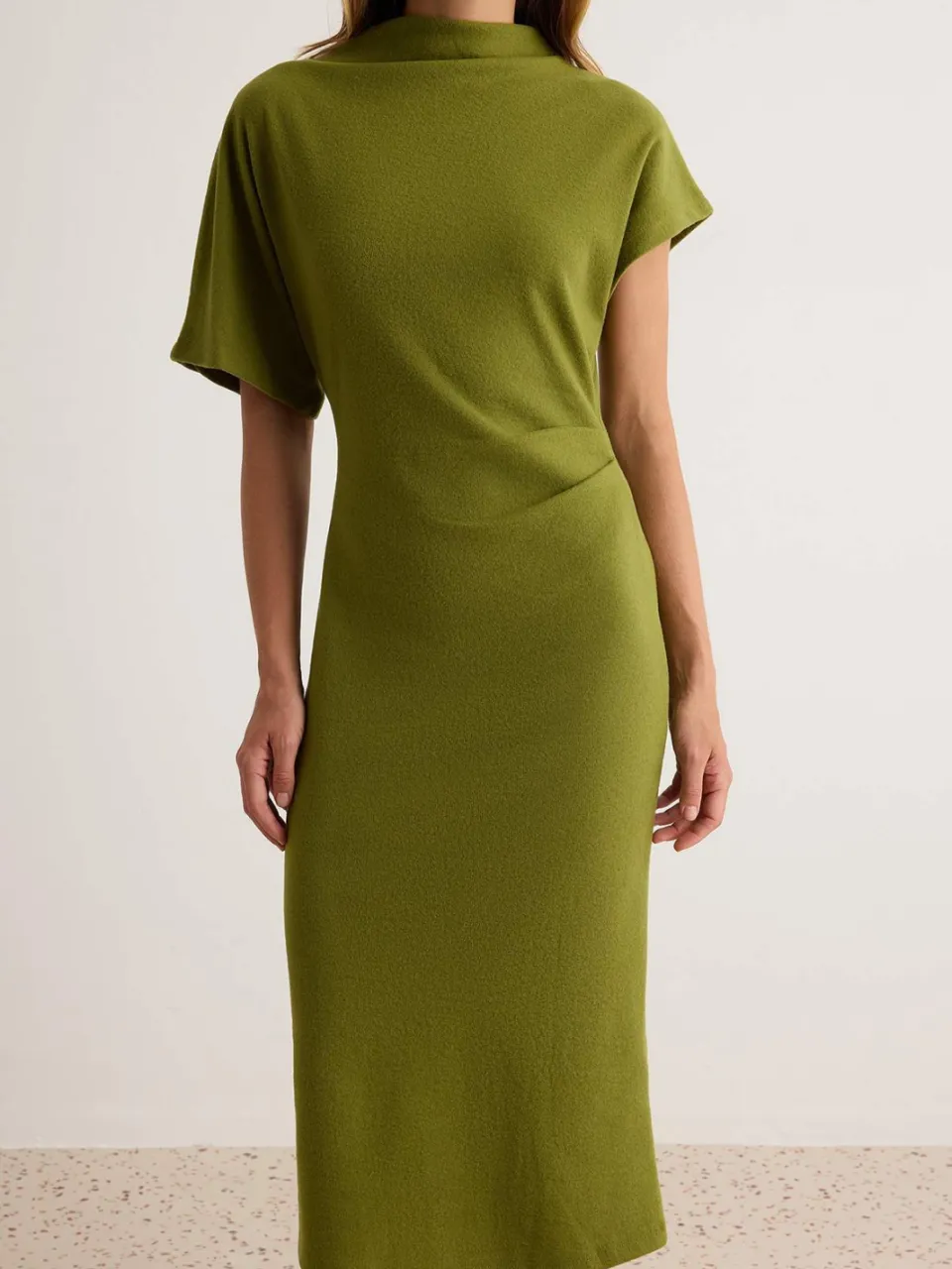 Trendyol TRENDYOLMİLLA Dames Groen Effen Midi Kort Bodycon Jurken