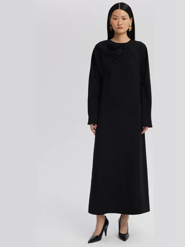 TOUCHÉ PRIVÉ Crêpe jurk met asymmetrische halslijn - Zwart - Dames