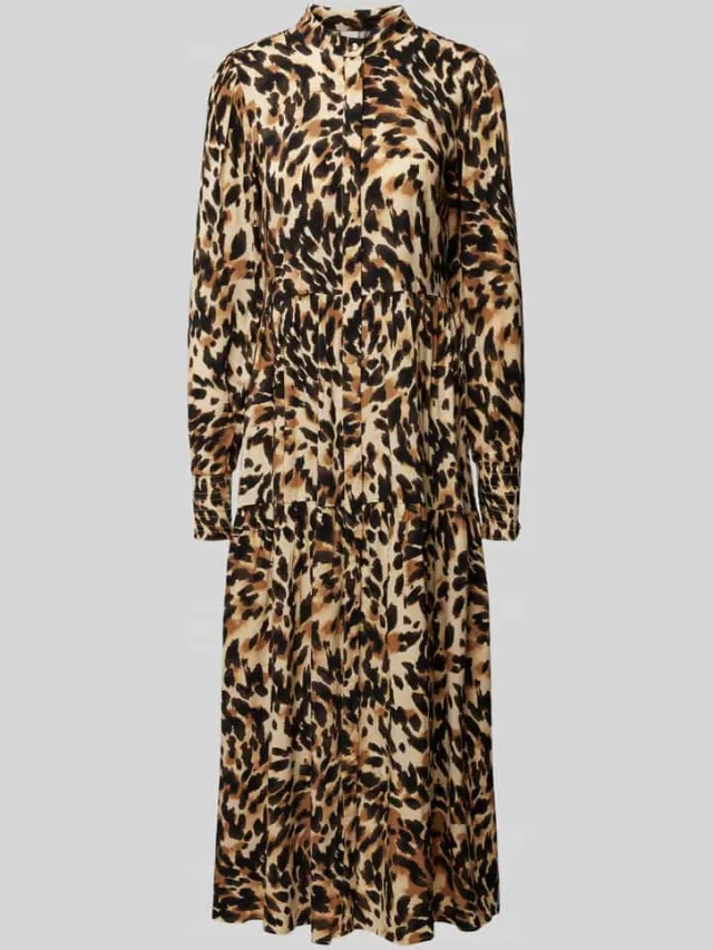 Yas Midi-jurk met smokdetails, model 'ALIRA' lichtbruin, foto 2