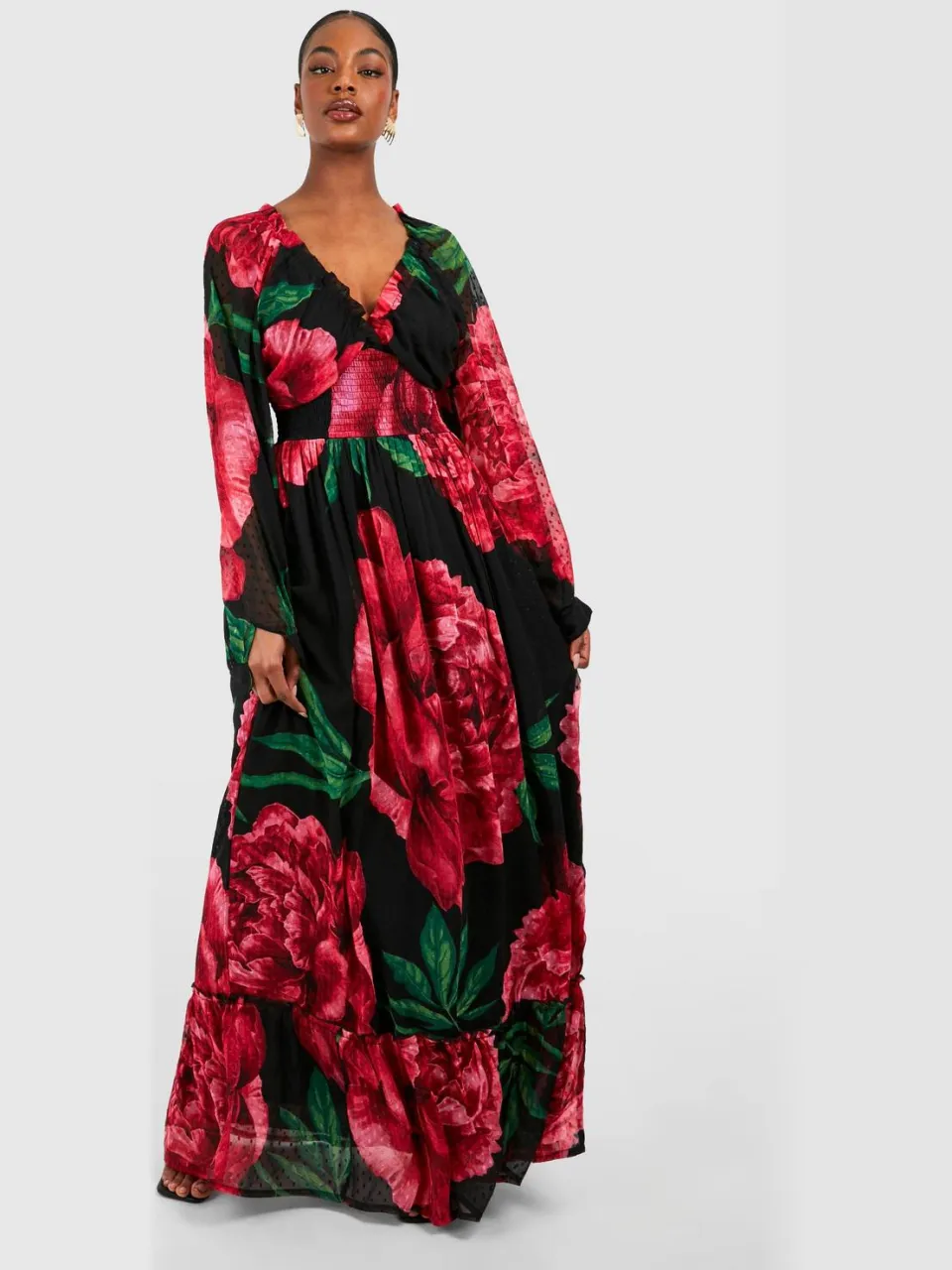 boohoo Dames Lange Bloemenprint Dobby Geplooide Maxi-Jurk zwart, foto 2