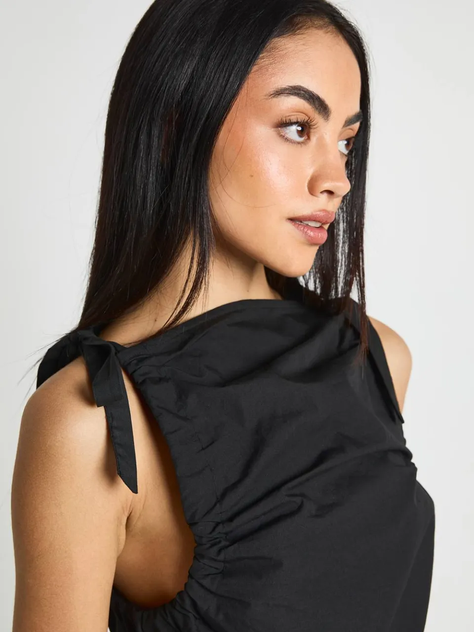 boohoo Dames Mini Jurk Met Strikbandjes Op De Schouders Van Popeline zwart, foto 3