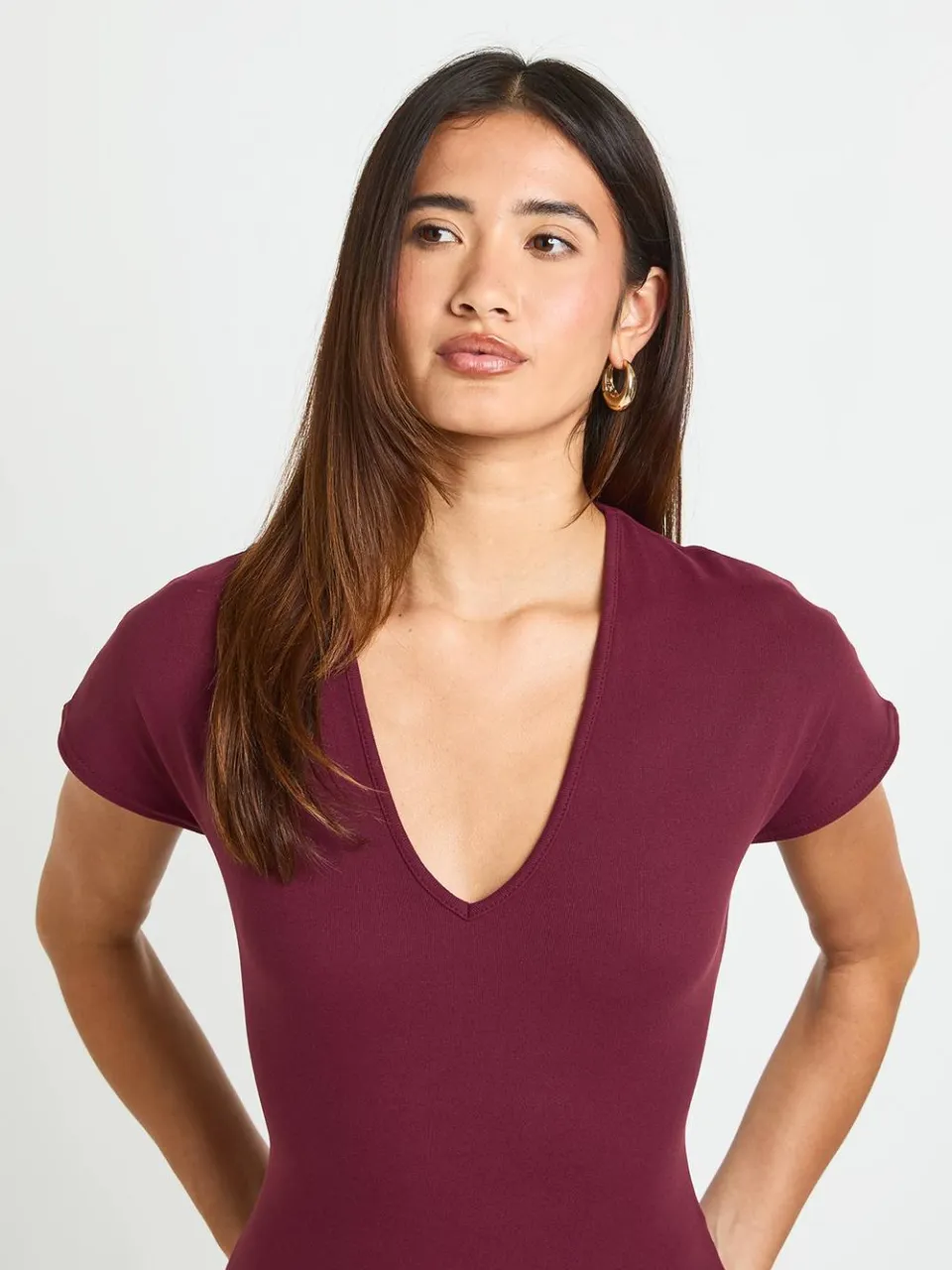 boohoo Dames Basic Supersoft Midi-jurk Met Diepe V-hals En Korte Mouwen bordeaux rood, foto 3