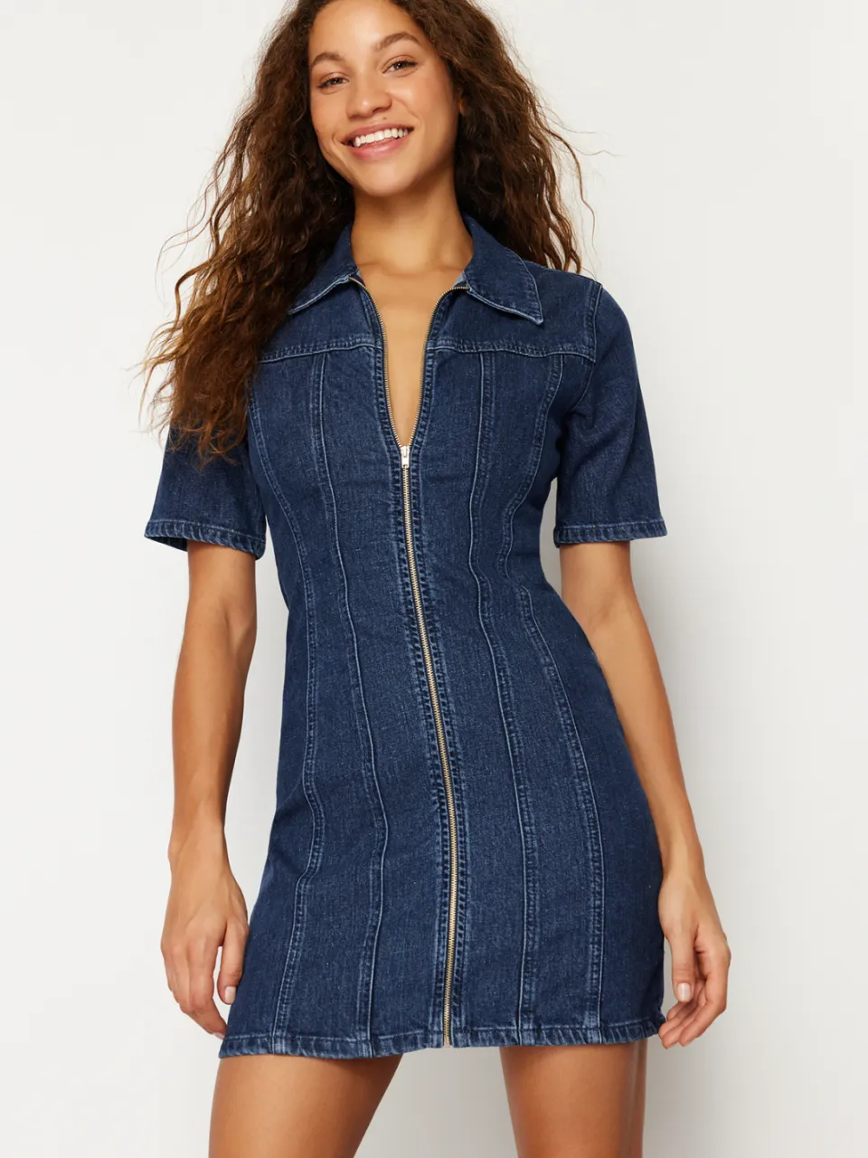 Trendyol TRENDYOLMİLLA Dames Blauw Effen Kort / Mini Kort Casual Bodycon Jurken, foto 2