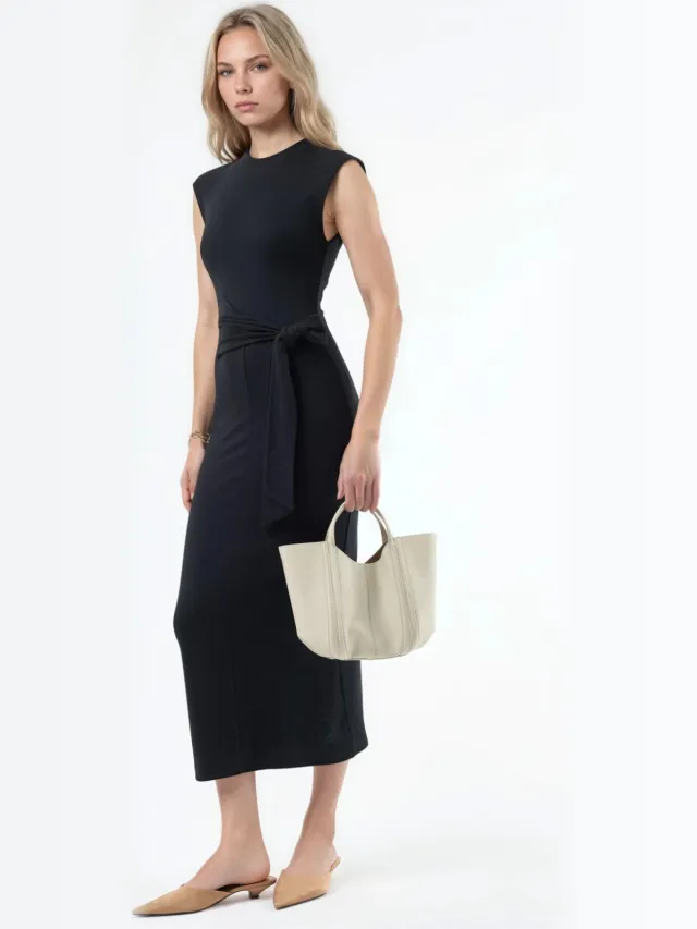 Busem Midi-jurk met strikdetail Zwart