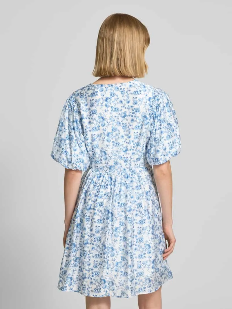 Vero Moda Getailleerde vrijetijdsjurk van viscosemix model 'BLISS' lichtblauw, foto 4