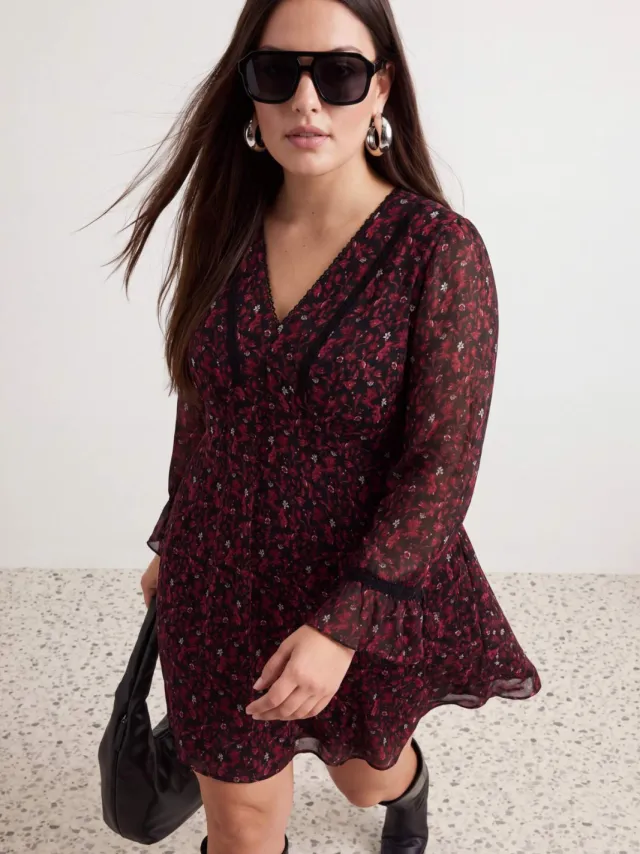 Trendyol Curve Dames Bordeaux Bloemen Kort / Mini Lang A-lijn Grote maten Jurk Bordeauxrood