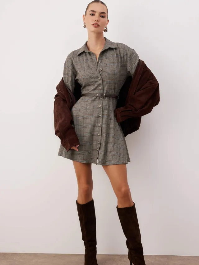 Trendyol TRENDYOLMİLLA Dames Bruin Geruit Kort / Mini Lang Casual Blousejurk Jurken