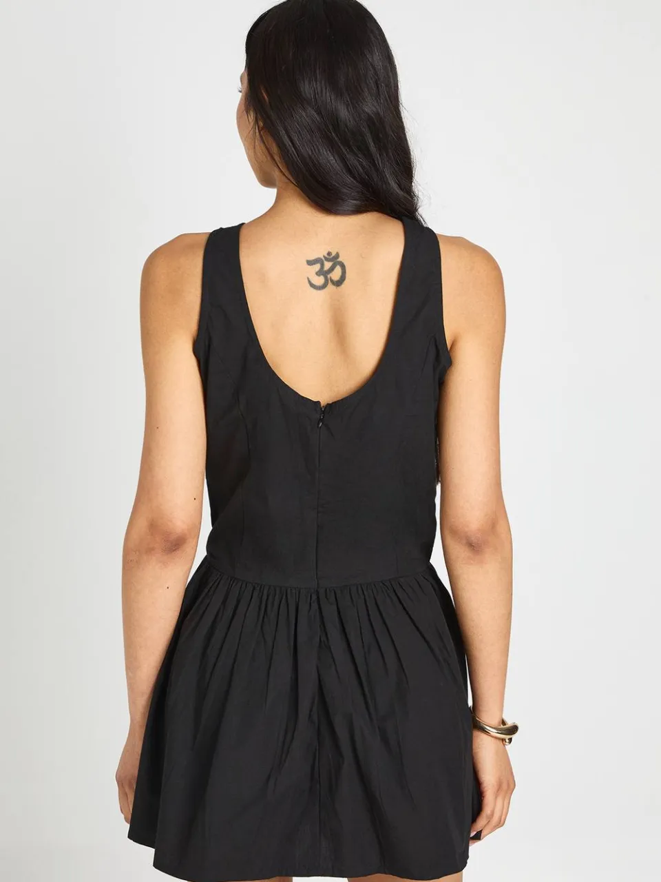 boohoo Dames Lange Katoenen Peplum Mini Skater Jurk zwart, foto 2