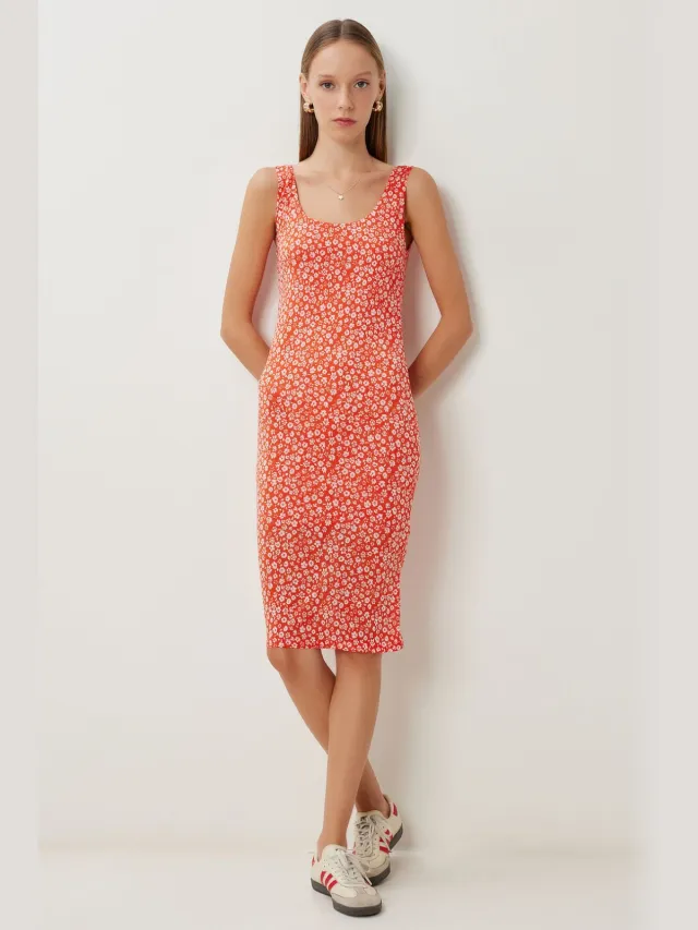 Happiness Istanbul Bloemenprint Mouwloze Midi-jurk met U-hals Oranje