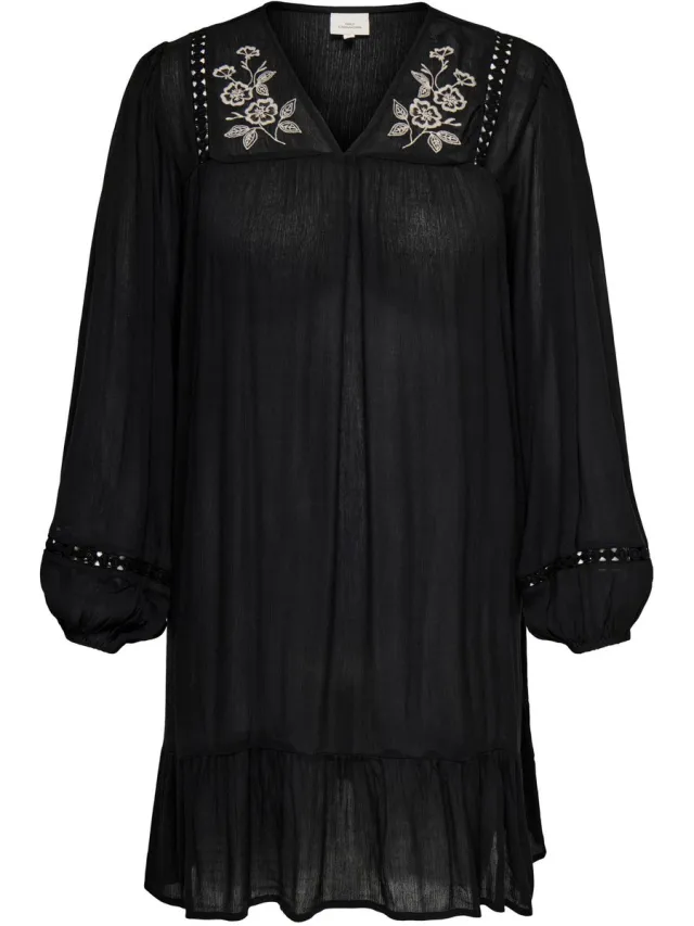 Only Carmakoma Jurk CARTOLA Midi-jurk Black