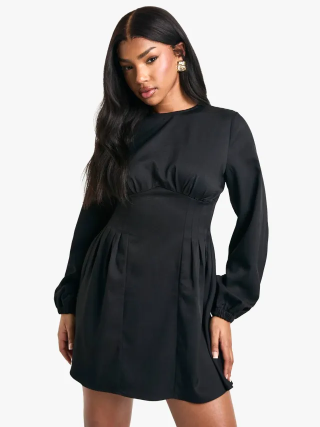 boohoo Dames Getailleerde Smock Minijurk Zwart