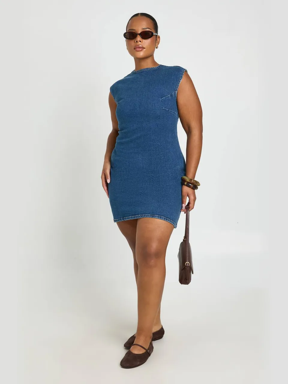 boohoo Dames Plus Basic Denim Rechte Jurk, foto 3