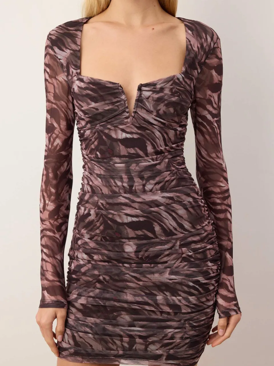 Trendyol TRENDYOLMİLLA Dames Meerkleurig Dierenprint Kort / Mini Lang Stijlvol/Avond Bodycon Jurken veelkleurig, foto 2