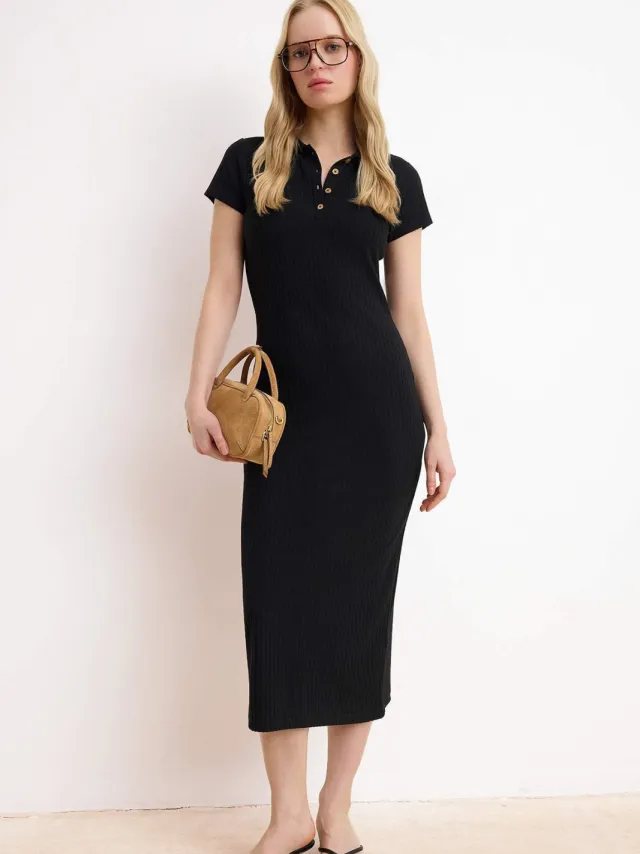 Trendyol TRENDYOLMİLLA Dames Zwart Effen Midi Kort Casual Skater Jurken
