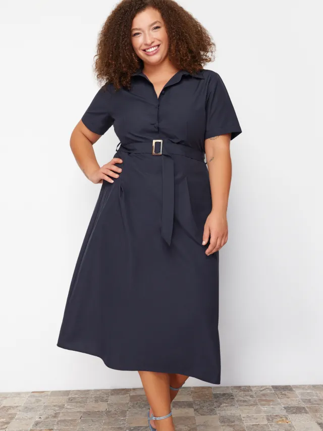 Trendyol Curve Dames Donkerblauw Effen Midi Kort Casual Blousejurk Grote maten Jurk Marineblauw/Blauw