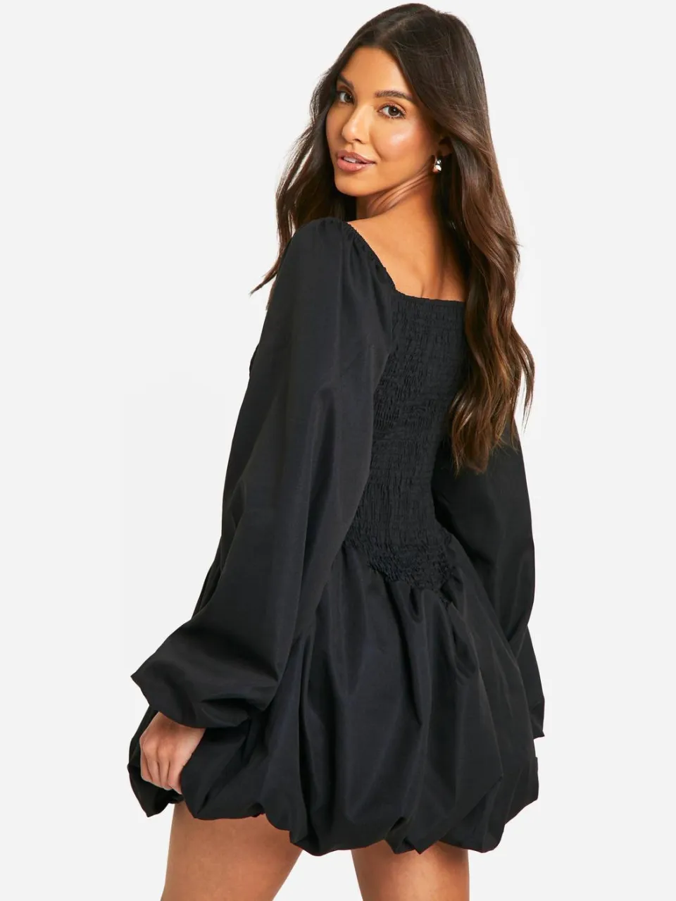 boohoo Dames Gerimpelde Lange Mouw Smock Jurk zwart, foto 3