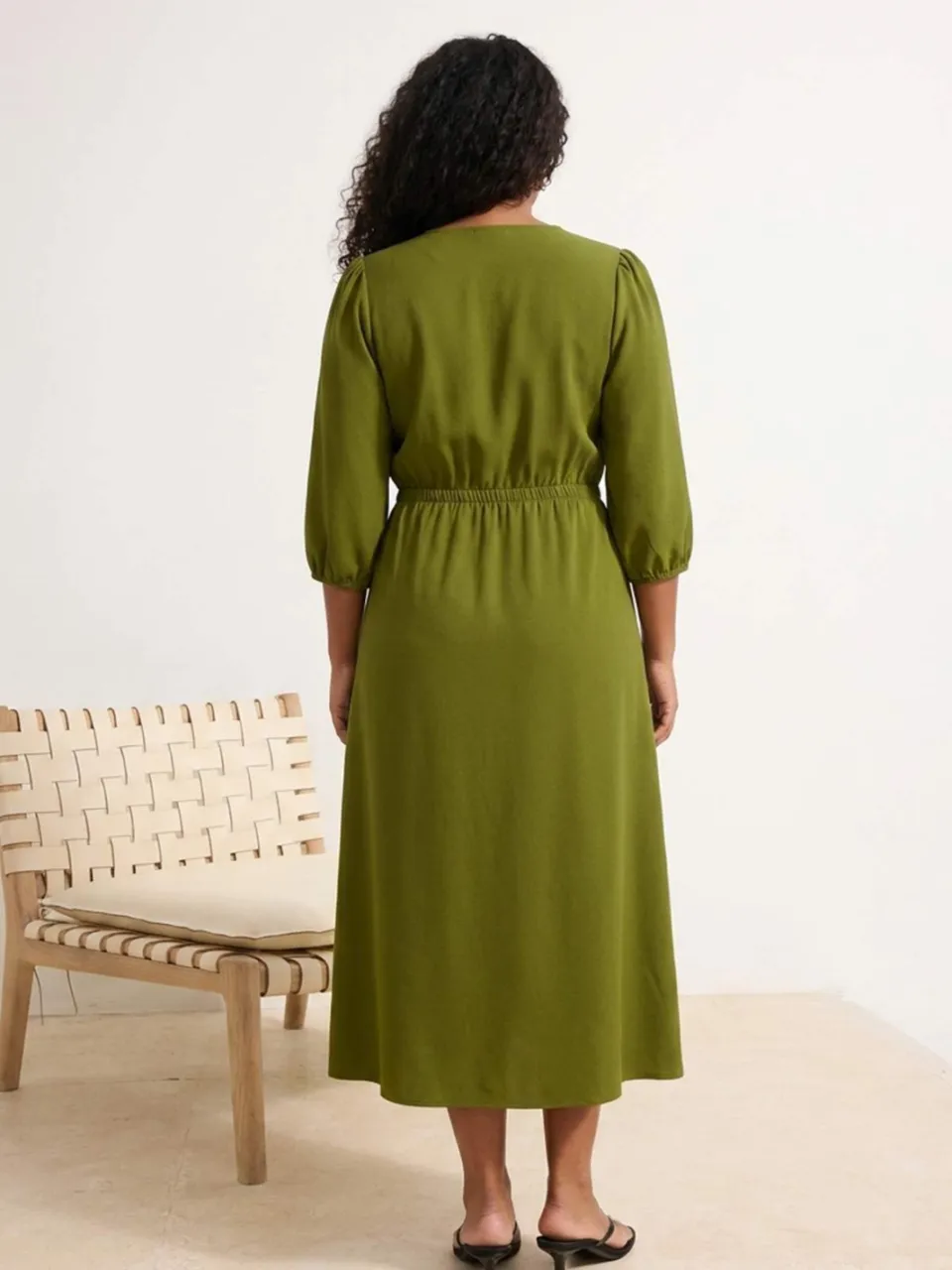 Trendyol Curve Dames Groen Effen Midi Driekwart mouw Casual A-lijn Grote maten Jurk, foto 2