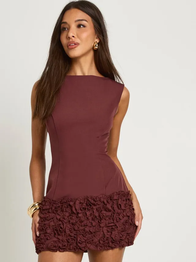 boohoo Dames 3D Bloemrijk Drop-hem Mini Jurk chocoladebruin, foto 3