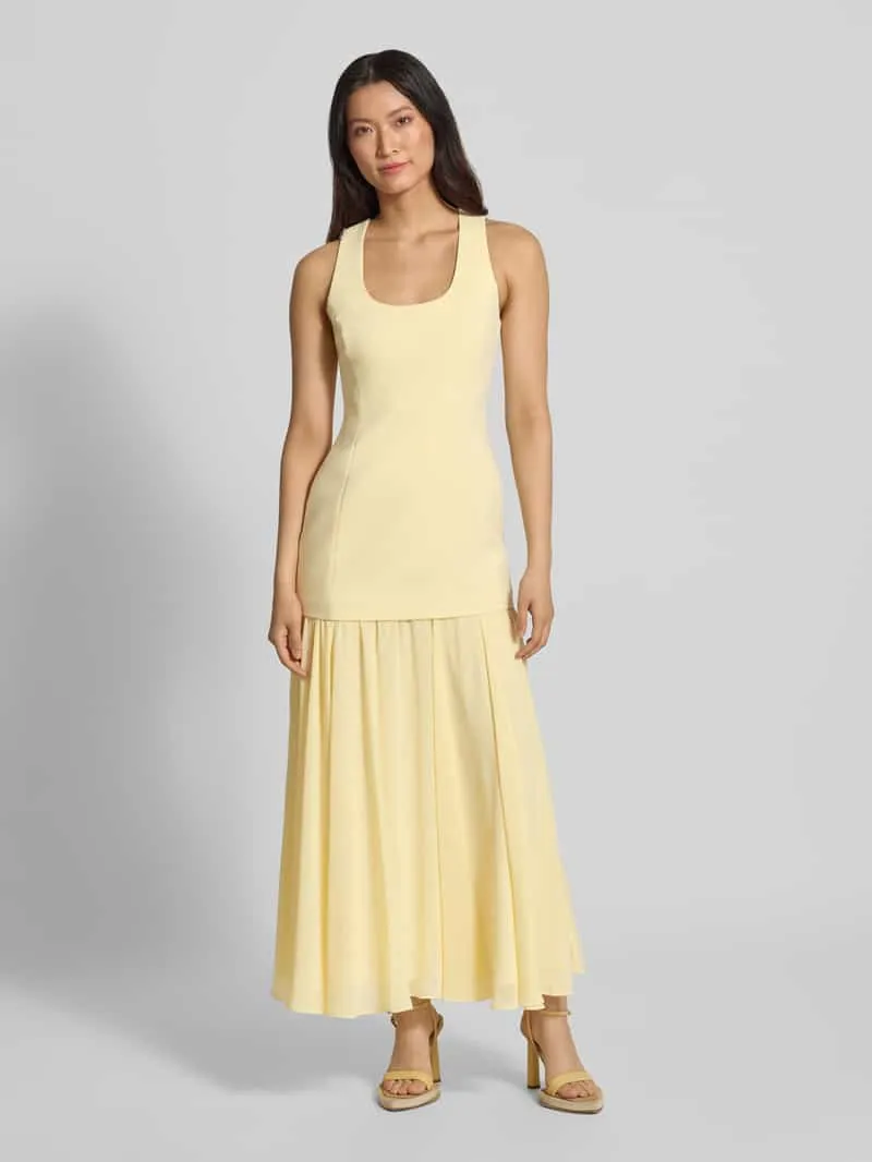 Forever New Avondjurk met viscose model 'Melva' Lichtgeel