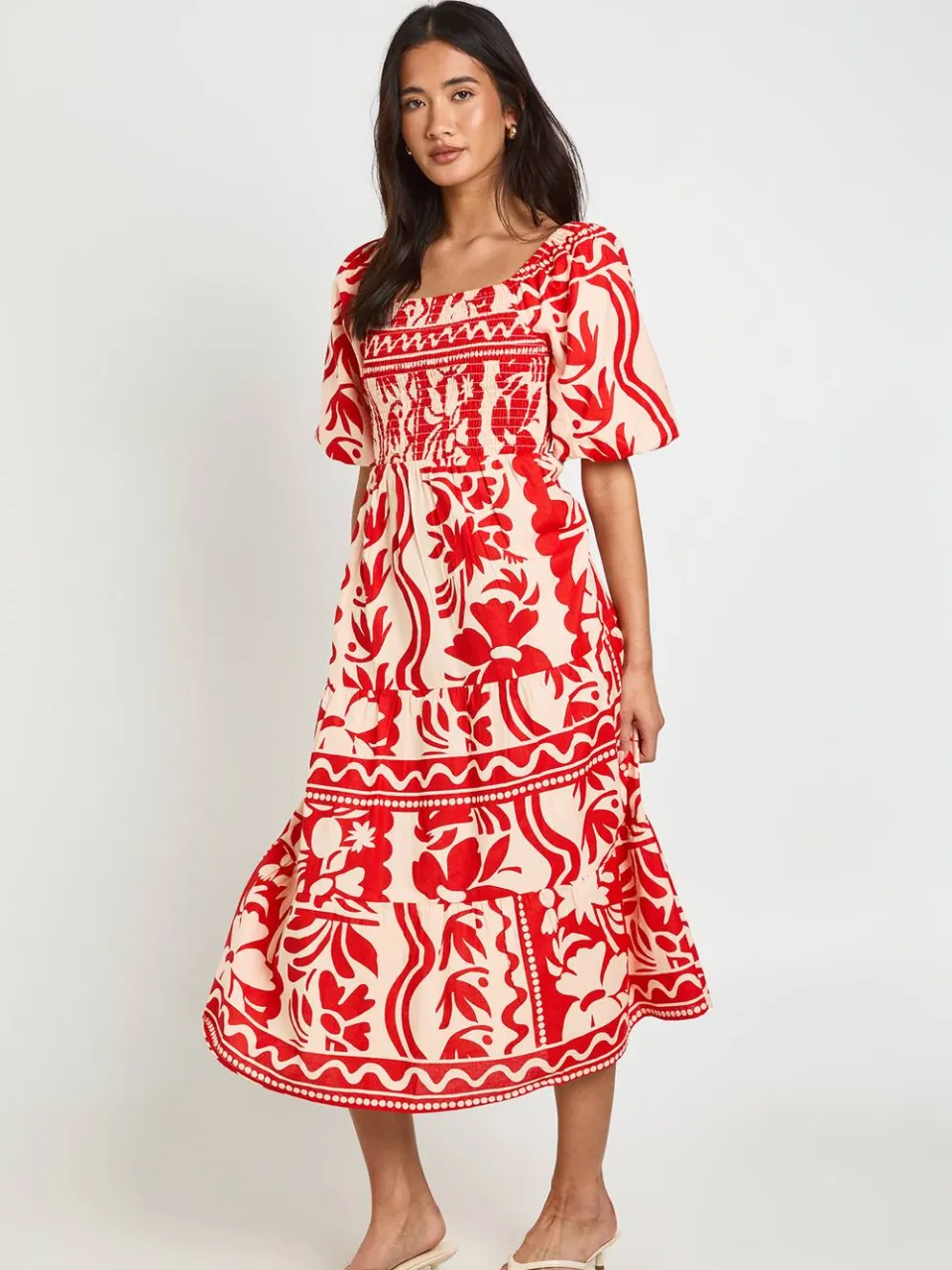 boohoo Dames Petite Jurk Met Bloemenprint In Linnenlook, Volumemouwen En Gelaagd Midaxi-model rood, foto 2