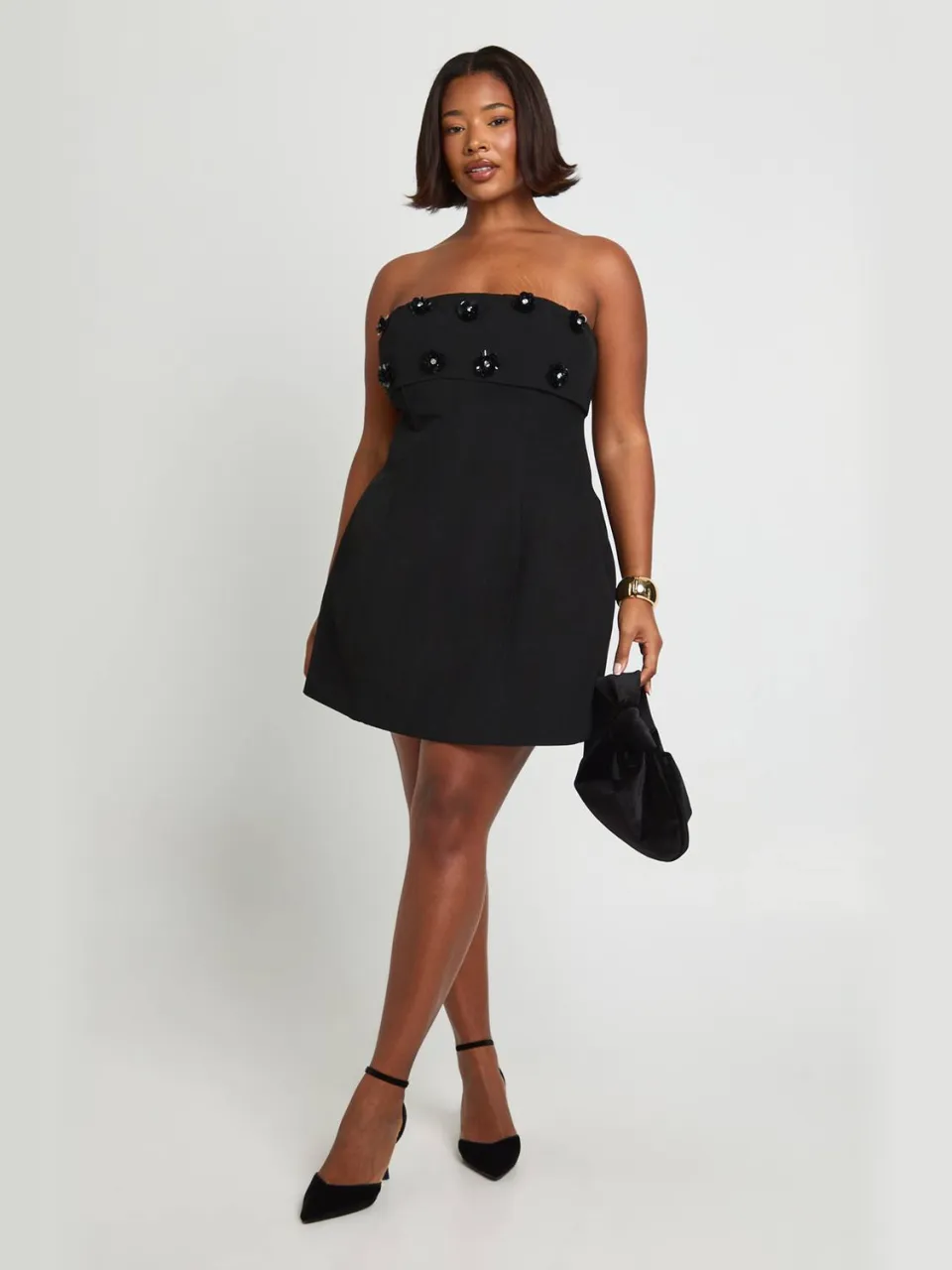 boohoo Dames Plus Versierde Bandeau Skater Jurk zwart, foto 3