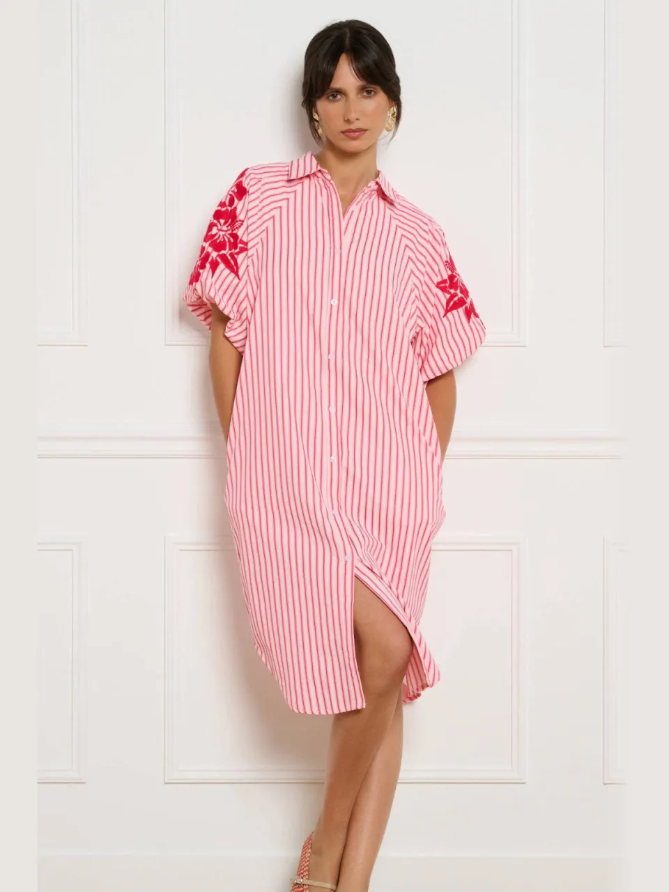 LOLALIZA gestreepte midi blousejurk met borduursels - roze, foto 3