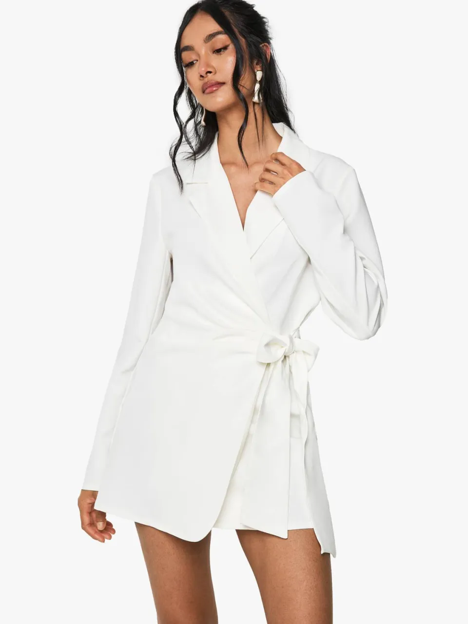 boohoo Dames Wrap Drapeerfront Op Maat Gesneden Blazerjurk ivoor, foto 3