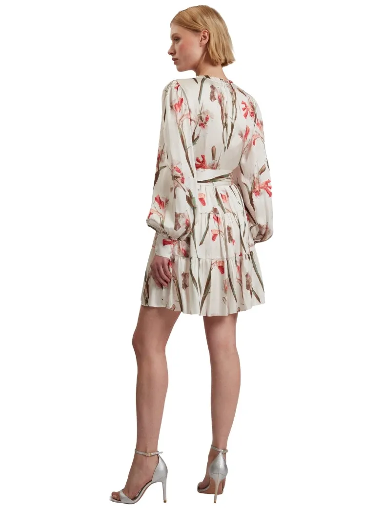 Ted Baker Cuiaba Mini-jurk Met Plooien En V-hals In Ivoor Crème